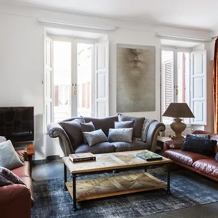 Via Del Cardello By Onefinestay * 罗马